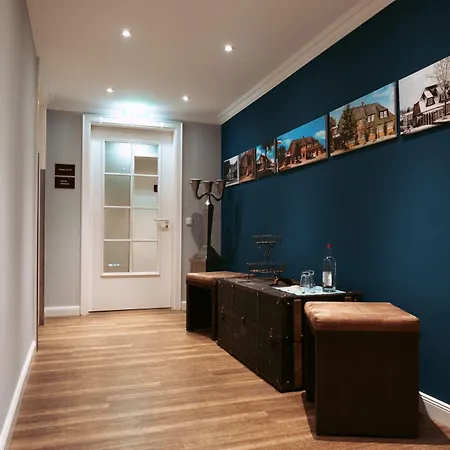 Boutiquehotel Myn Utspann 호텔 후줌